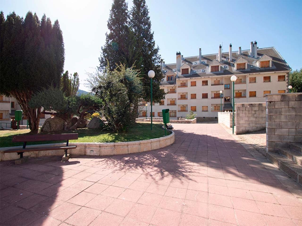 Apartamentos Villanua 3000 Zewnętrze zdjęcie